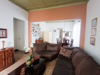 Venta de Hermosa Casa en San José / Mls. 26-911 OFC JB en Zapote, San José — $145,000 - Foto 4 de 9