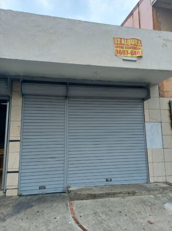 Alquiler 2 locales comerciales in Pavas, San José — ₡ 230 000