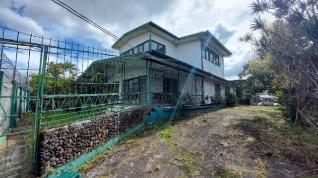 Venta de Lote + Casa de Madera en Desamparados, San José. RAH 25-1967 en Desamparados, San José — $1,000,000