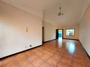 Venta de Casa en Escazû, San José. RAH 25-1807 en Escazú, San José — $250,000 - Foto 5 de 10