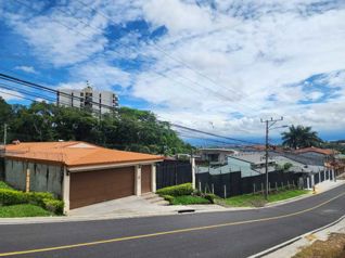 Se Vende Lote en San Rafael de Escazú en San Rafael, Escazú, San José — 160 000 000 ₡ - Foto 4 de 5