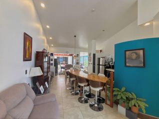 Venta de Casa 1 Nivel, 1 Habitación, Omega, La Unión, Cartago