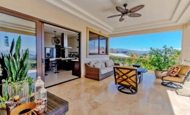 HERMOSA CASA EN ATENAS, CON EL MEJOR CLIMA DEL MUNDO.  en Atenas, Alajuela — $780,000