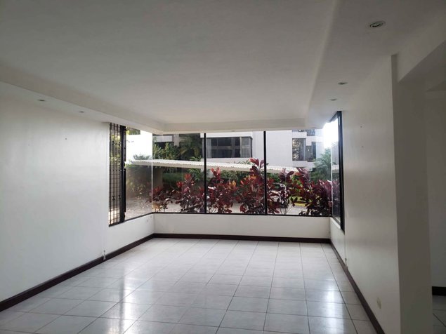 Venta de Apartamento en Escazú in San Rafael, Escazú, San José — $328,000 - Photo 3 of 10