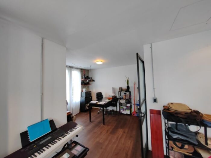 Venta de Casa + APTO en Tibás, San José. RAH 25-283 in San Juan, Tibás, San José — $270,000