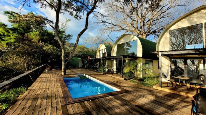 3 casas Airbnb con acabados unicos en Atenas en Atenas, Alajuela — $325,000