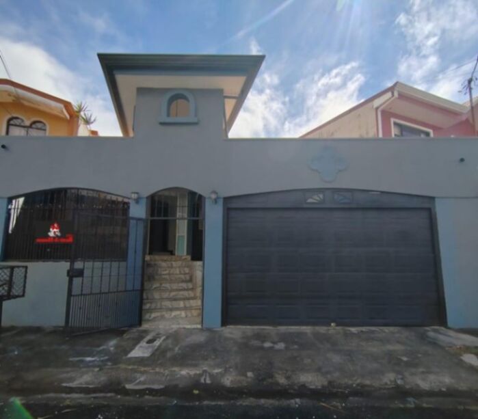 Venta de Casa en La Unión-Tres Ríos. RAH 26-1374 en Tres Ríos, La Unión, Cartago — ₡ 84 900 000