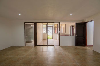 VENTA DE CASA, SAN JOSÉ, CURRIDABAT, SÁNCHEZ, LOMAS DE AYARCO en Sánchez, Curridabat, San José — $355,000 - Foto 5 de 18