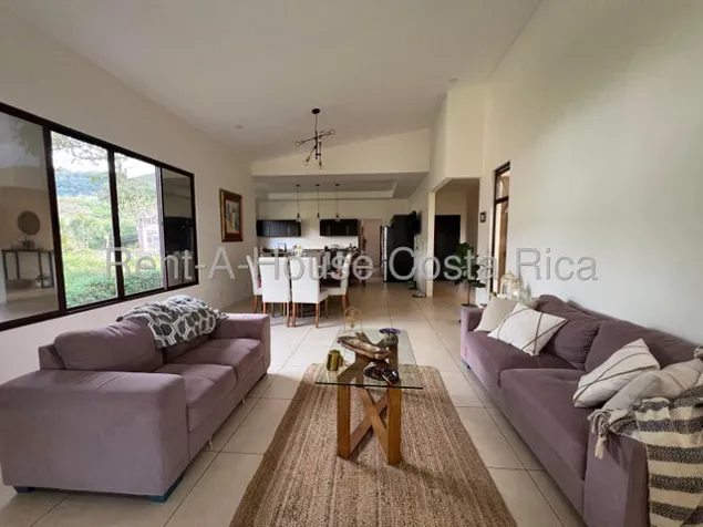 Venta de Impresionante Casa en Piedades, Santa Ana / Mls. 26-1487 OFC JB en Piedades, Santa Ana, San José — $395,000 - Foto 2 de 9