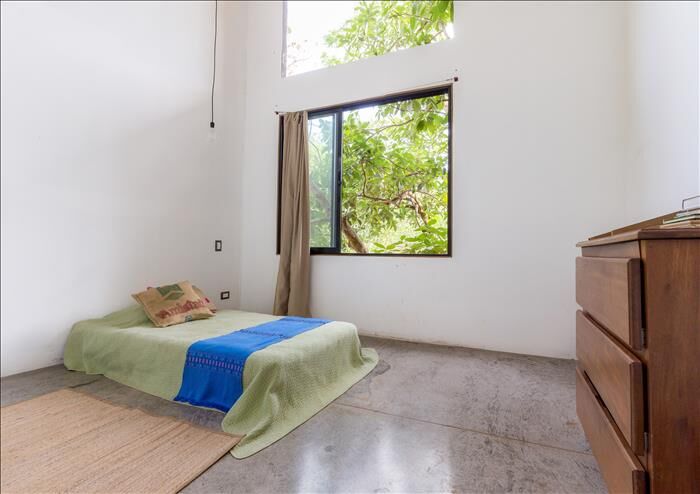 3 BED + PLAYROOM + GUEST HOUSE IN LA ECOVILLA – CASA PAJAROS en San Mateo, Alajuela — $560,000