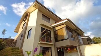 Venta de casa en condominio de Sabanilla Montes de Oca in Sabanilla, Montes De Oca, San José — $390,000 - Photo 4 of 27