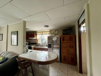Venta de Propiedad Comercial o Residencial con Uso de Suelo Mixto en Heredia. RAH 26-186 in Llorente, Flores, Heredia — $615,000 - Photo 5 of 14