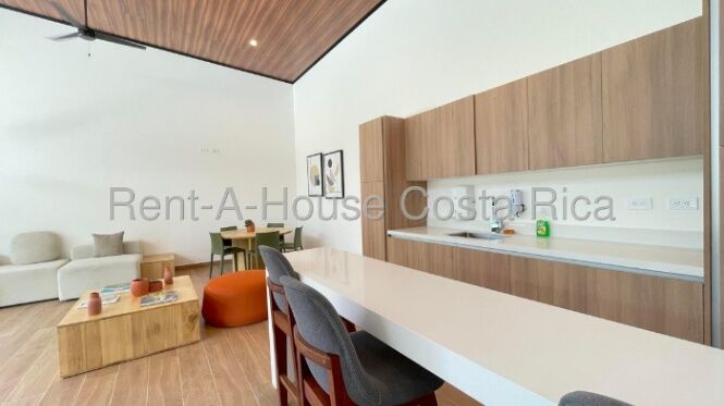 Venta de Casa en San Antonio-Escazú. RAH 26-1421 PRECIO REBAJADO in San Antonio, Escazú, San José — $350,000