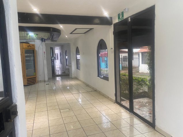 Alquiler de Local Comercial / Paraíso de Cartago en Paraíso, Cartago — ₡ 700 000 - Foto 2 de 7