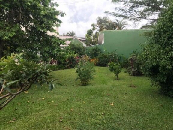 VENTA de hermosa propiedad de 1410 M2 en san Rafael de Escazu/25-244 in San Rafael, Escazú, San José — $630,000