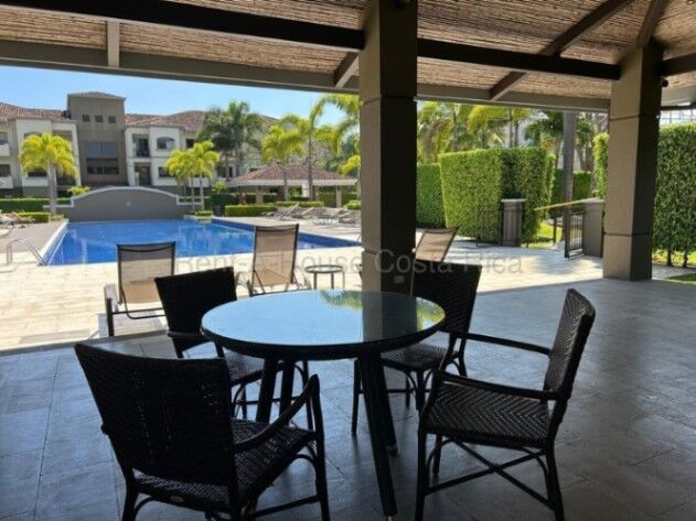 Venta de Apartamento en Pozos de Santa Ana. RAH 26-1615 in Pozos, Santa Ana, San José — $255,000