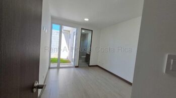 Alquiler de Casa en Belén-La Ribera, Heredia. RAH 26-1625 en La Ribera, Belén, Heredia — $1,250 - Foto 4 de 10