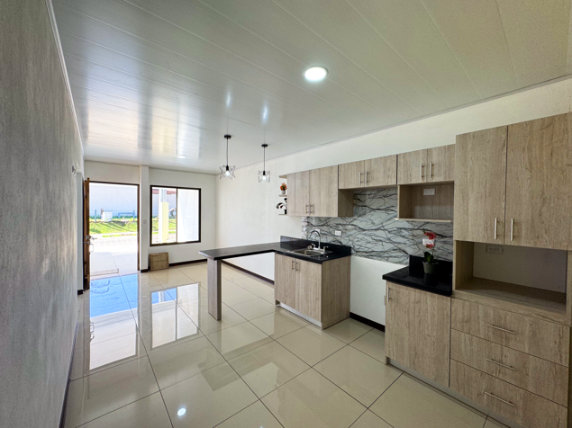 Venta Casa en Grecia, Condominio Corteza en Grecia, Alajuela — ₡ 69 900 000