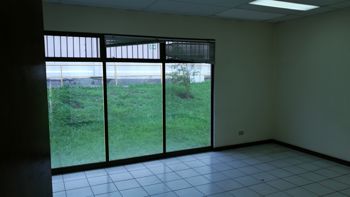 Edificio y ofibodega en alquiler en Barreal de Heredia.- PC498882 in San Vicente, Moravia, San José — $11,280 - Photo 2 of 20
