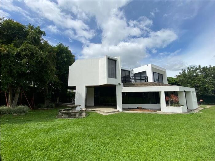 VENTA DE CASA, SAN JOSE, ESCAZU, SAN RAFAEL, CONDOMINIO VILLAGARCIA in San Rafael, Escazú, San José — $850,000