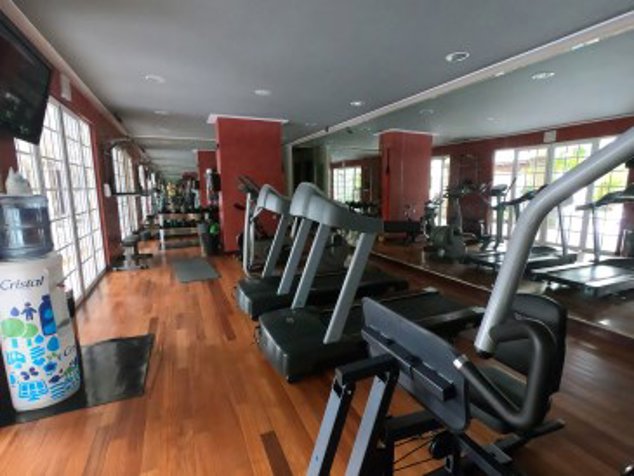 Condo in Escazu, Los Laureless Available! en Escazú, San José — $2,500 - Foto 3 de 17