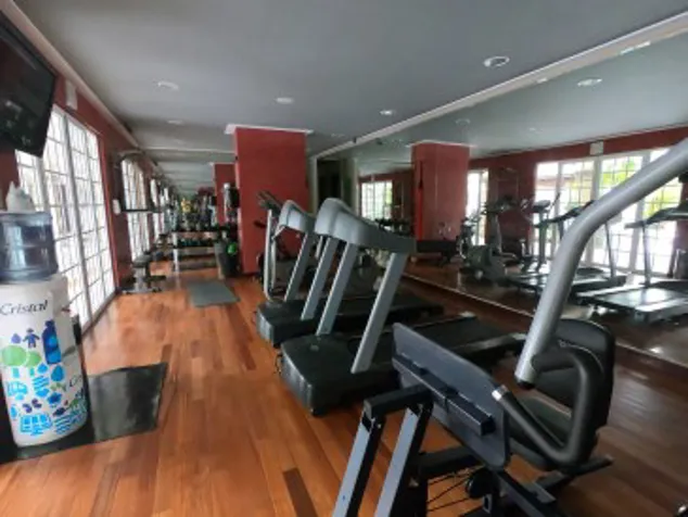 Condominio en Escazú, ¡Los Laureless disponible! en Escazú, San José — $2,500 - Foto 3 de 17
