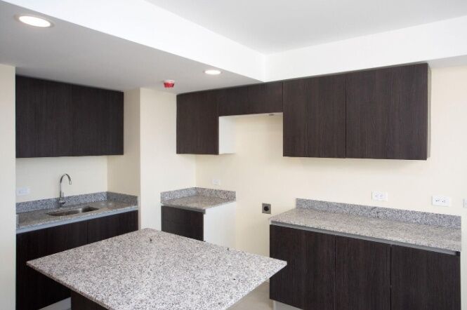 Venta de Apartamento en Montes de Oca, San José. RAH 26-704 en San Pedro, Montes De Oca, San José — $239,000