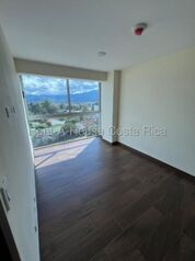 Venta | Apartamento a estrenar de 3 habitaciones en Los Yoses #26-704 GS en San Pedro, Montes De Oca, San José — $225,000 - Foto 5 de 10