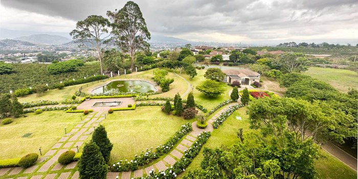 Apartamento de lujo: Obra gris Colinas de Montealegre, El Olivar (CT) in Sánchez, Curridabat, San José — $550,000