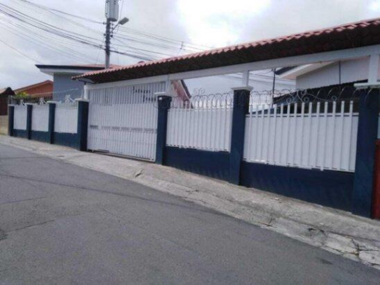 APARTAENTO EN VENTA EN VASQUEZ DE CORONADO 3 HABITACIONES in San Isidro, Vázquez de Coronado, San José — ₡ 56 000 000