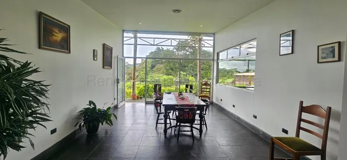 Venta propiedad amplia zona verde in San Isidro, Heredia — ₡ 170 000 000