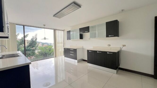 MLS-25-1015 LS VENTA APARTAMENTO SAN RAFAEL ESCAZU en San Rafael, Escazú, San José — $485,000