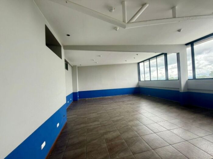 Alquiler de Funcional Local Comercial en Heredia / Mls. 26-585 OFC JB in San Francisco, Heredia — $1,200