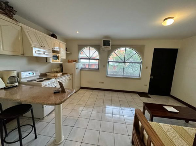 Apartamento amoblado en alquiler en Ciudad Colón, Mora **2256 en Colón, Mora, San José — $850 - Foto 2 de 12
