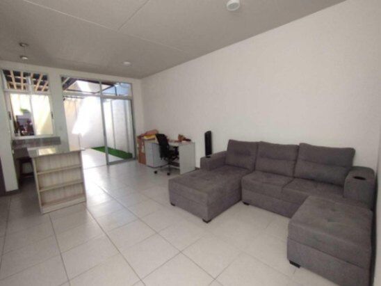 MLS-26-1071  VENTA CASA MERCEDES HEREDIA en Mercedes, Heredia — ₡ 78 000 000
