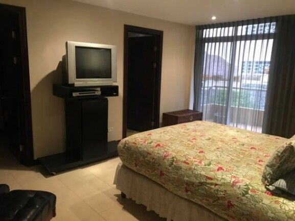 Se vende moderno apartamento en condominio de San Rafael Escazú 25-1723 en San Rafael, Escazú, San José — $480,000