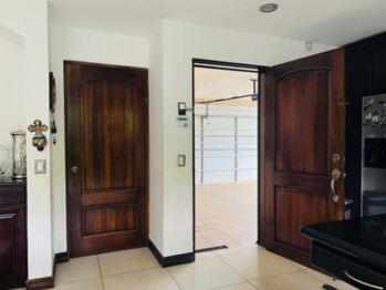 Venta de Casa en Flores-San Joaquín de Heredia. RAH 26-1291 en San Joaquín, Flores, Heredia — $380,000 - Foto 5 de 17