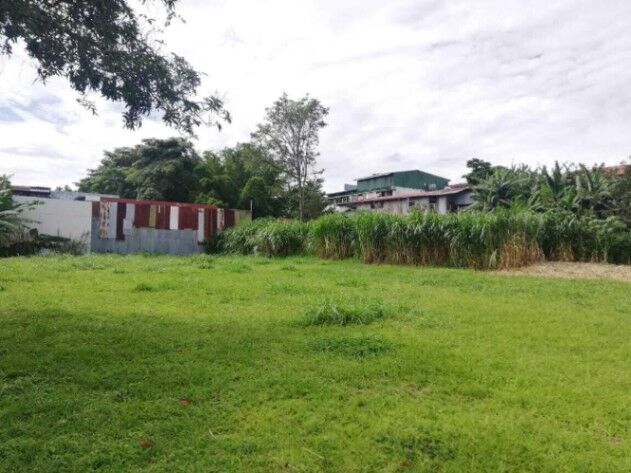 Venta de Lote Plano en Desamparados, San José. en Desamparados, San José — ₡ 300 000 000