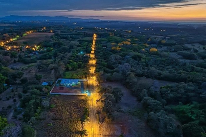 Hermosa Villa en Condominio Residencial de Quintas – Jesús María en Jesús María, San Mateo, Alajuela — $280,000