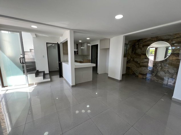 Town House in Curridabat, San José — ₡ 650 000 - Photo 3 of 18