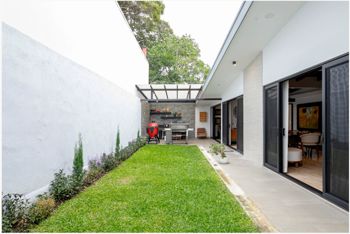 Remodeled House for Sale in Escazú with Garden and Prime Location in San Rafael, Escazú, San José — $425,000 - Photo 4 of 14