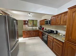 Escazu San Antonio propiedad con 2 casas en San Antonio, Escazú, San José — $555,000 - Foto 5 de 30