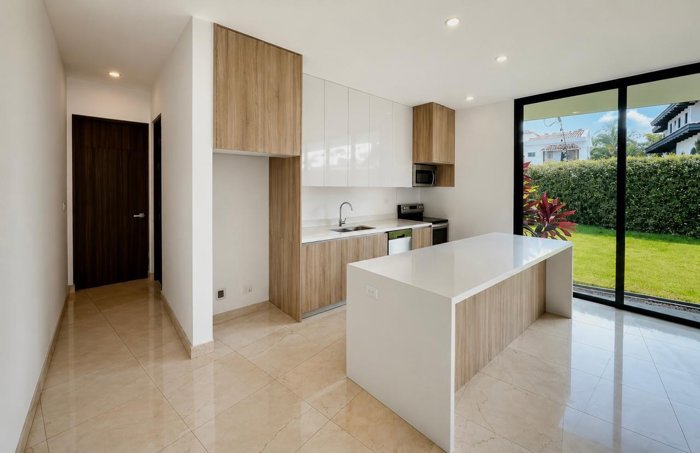 Venta de Casa en Lindora, Santa Ana en Pozos, Santa Ana, San José — $690,000 - Foto 3 de 8