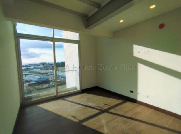 Venta de Penthouse en Ulloa-Heredia. RAH 26-1807 en Ulloa, Heredia — $242,800