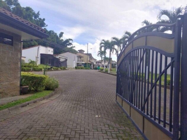 Venta de Lote en San José de Alajuela. RAH 25-1363 en San José, Alajuela — ₡ 29 000 000