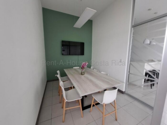 Venta de Casa en Montes de Oca-Sabanilla. RAH 27-129 in Sabanilla, Montes De Oca, San José — $197,369