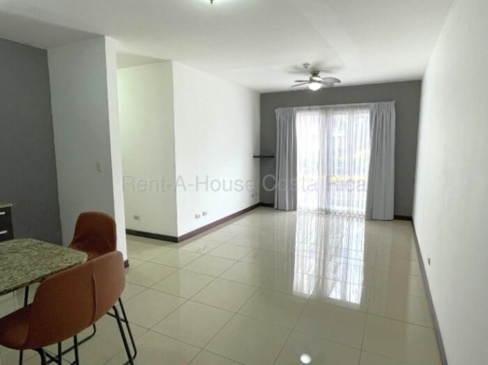 VENTA DE APARTAMENTO EN SAN SEBASTIAN, A POCOS MINUTOS DE WALMART. en San Sebastián, San José — ₡ 59 000 000