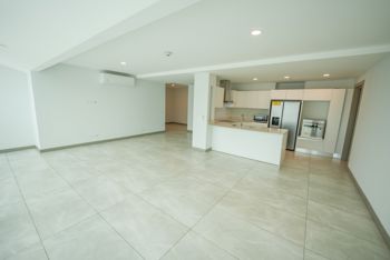 Apartamento de 3 Habitaciones con Línea blanca en Escazú in San Rafael, Escazú, San José — $2,500 - Photo 5 of 23