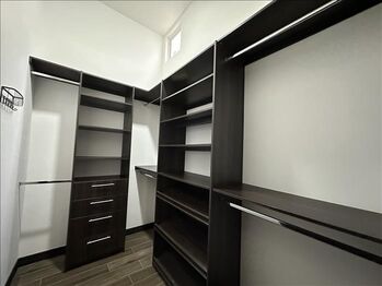 Alquiler de Apartamento en San Rafael de Alajuela en Pozos, Santa Ana, San José — $1,200 - Foto 5 de 5