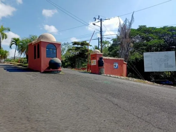 Venta de 2 Lotes en Parrita, Puntarenas.  in Parrita, Puntarenas — $296,128